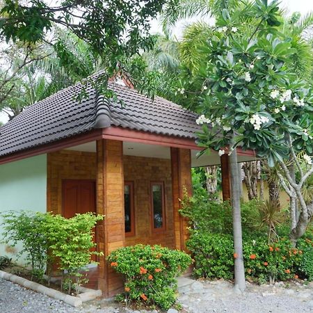Gpm Resort Pattaya Джомтьєн-Біч Екстер'єр фото
